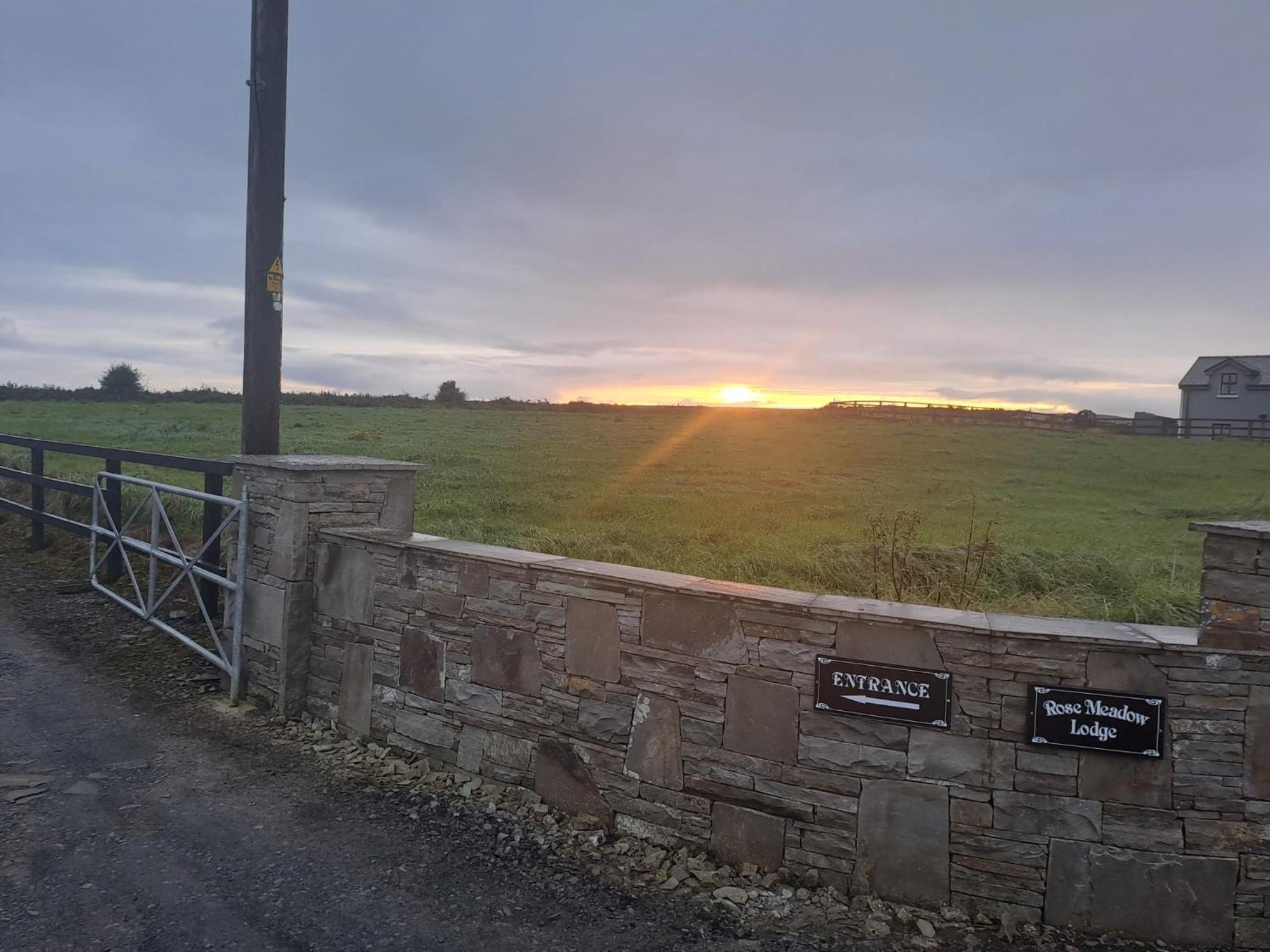 Rose Meadow Lodge Liscannor Dış mekan fotoğraf